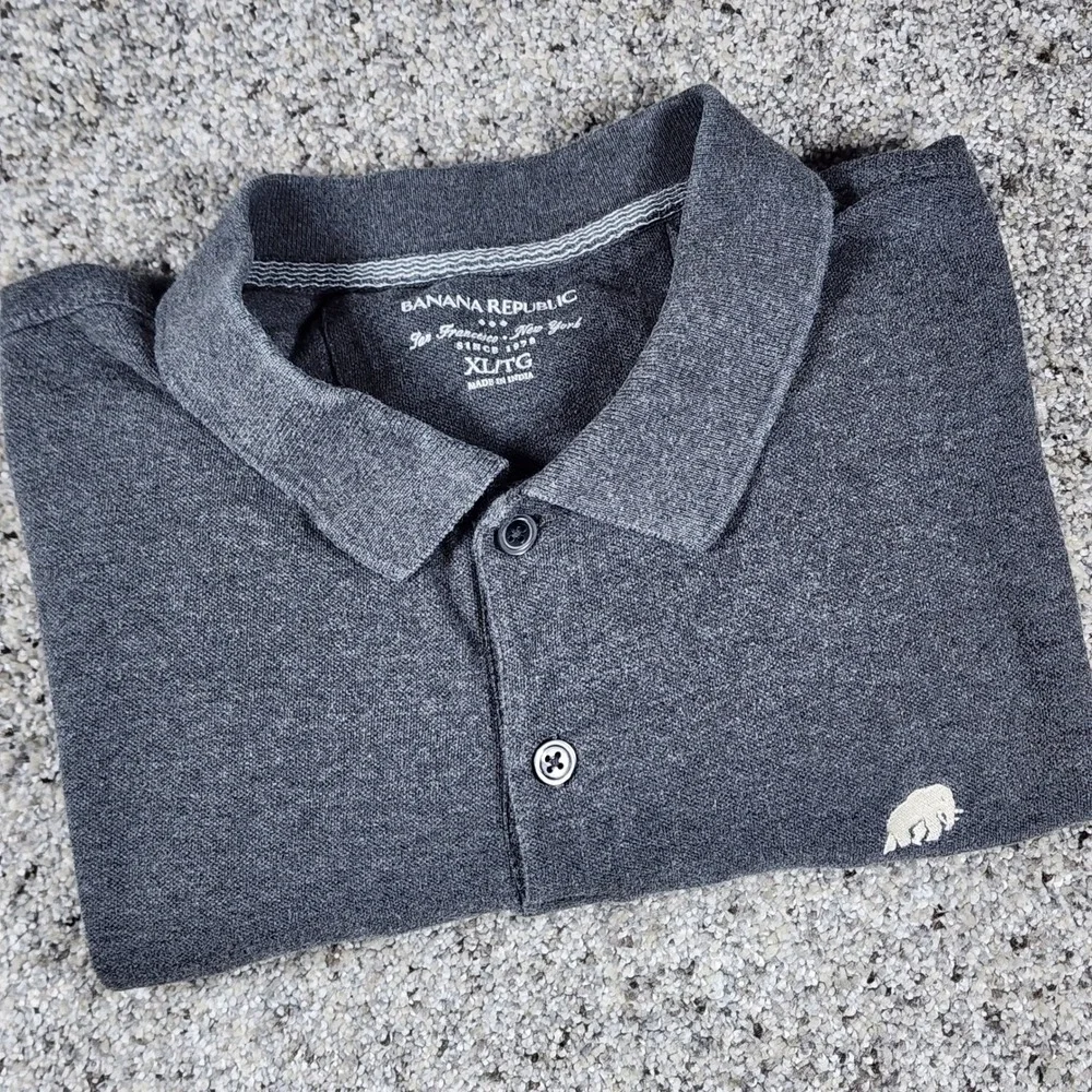 Banana Republic Polo Shirt Mens XL Gray Short Sleeve Elephant Logo Excellent